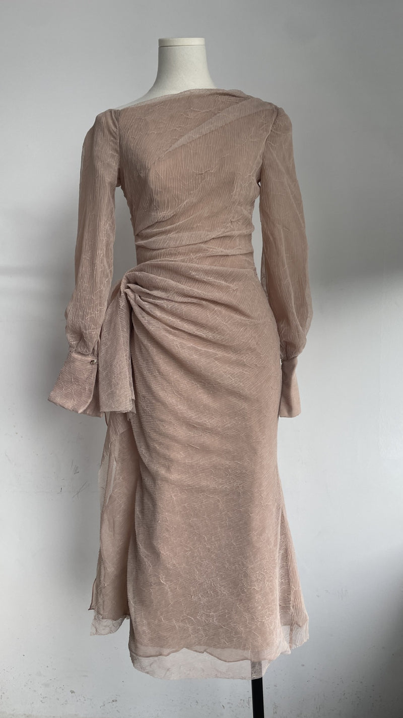 aesthetic long sleeve dress Gentle-style Pleated Long-sleeve Waist-cinching Off-shoulder Gown With